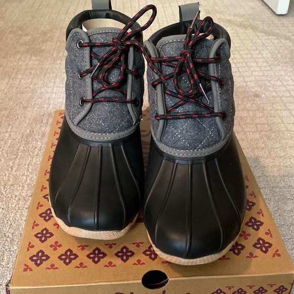Skechers Lil Puddle Duck Boots - NWT and box - Size 8 - Picture 2 of 4